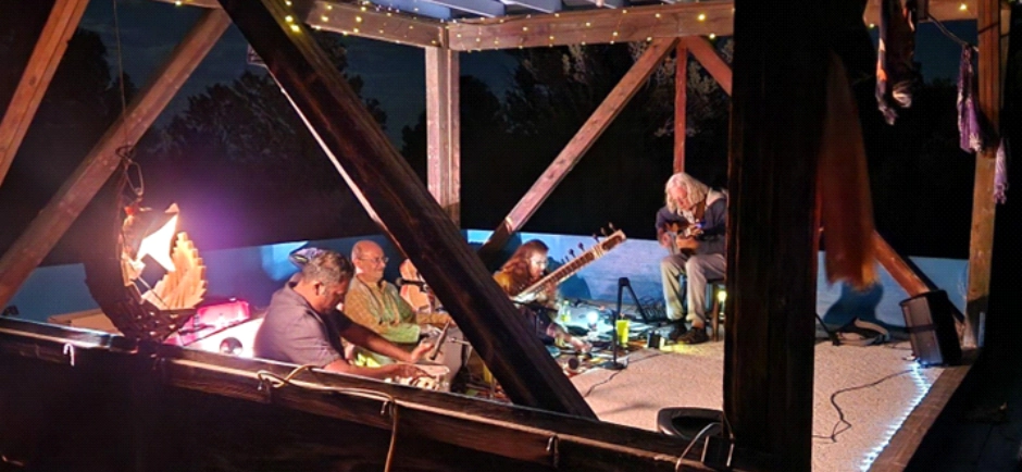 Performance at Santa Fe Tree House Camp